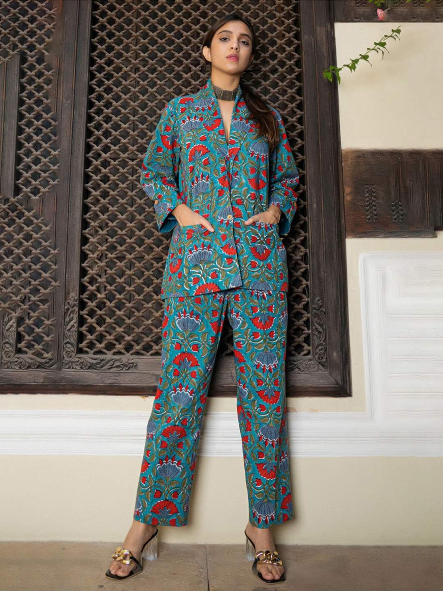 Eeshva India Green Hand Blocked Blazer with Pant In Cotton