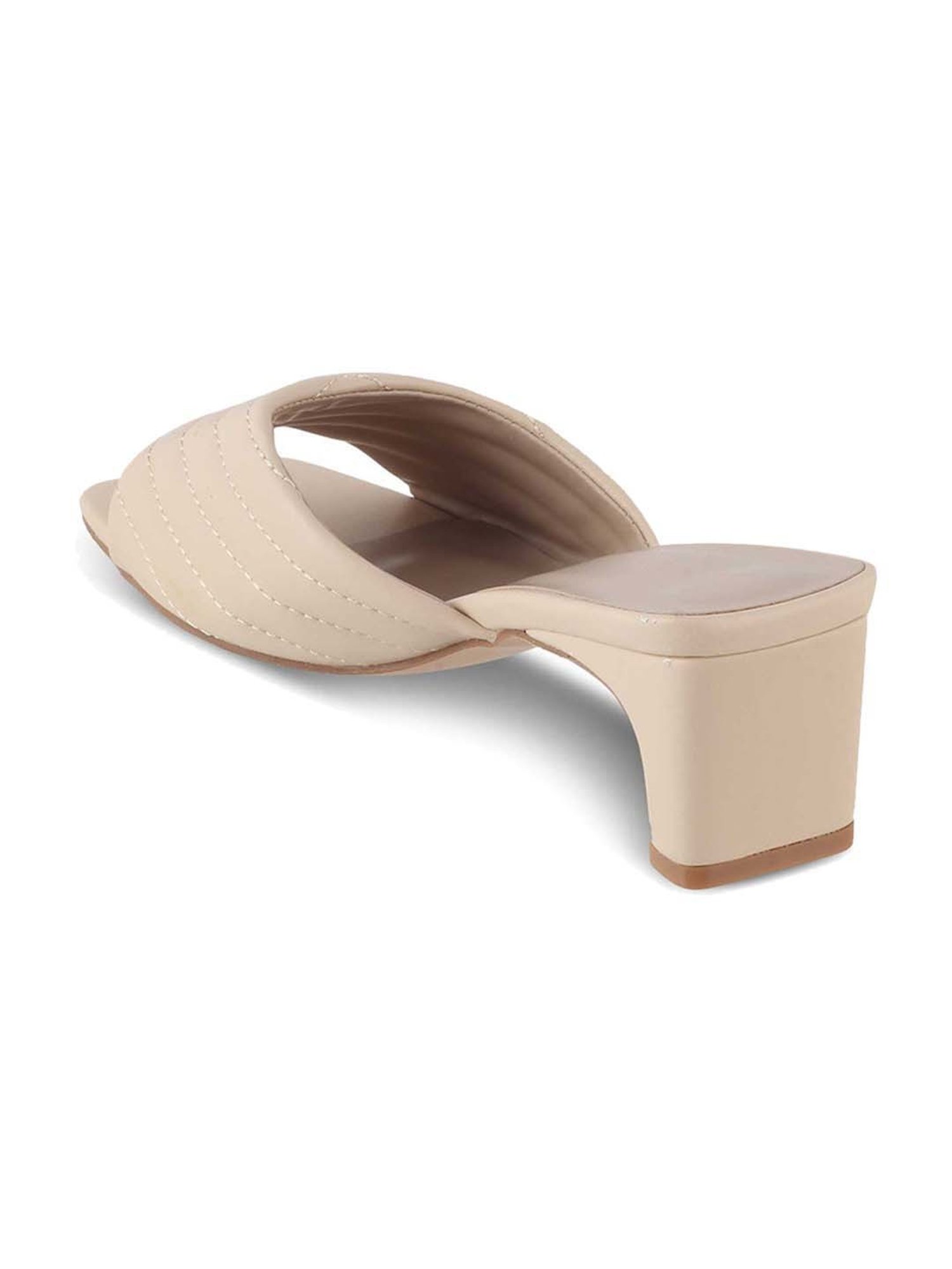 Tresmode Women's Beige Casual Sandals