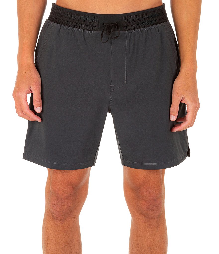 Hurley 17.5#double; Outseam Phantom Explore Trails Shorts