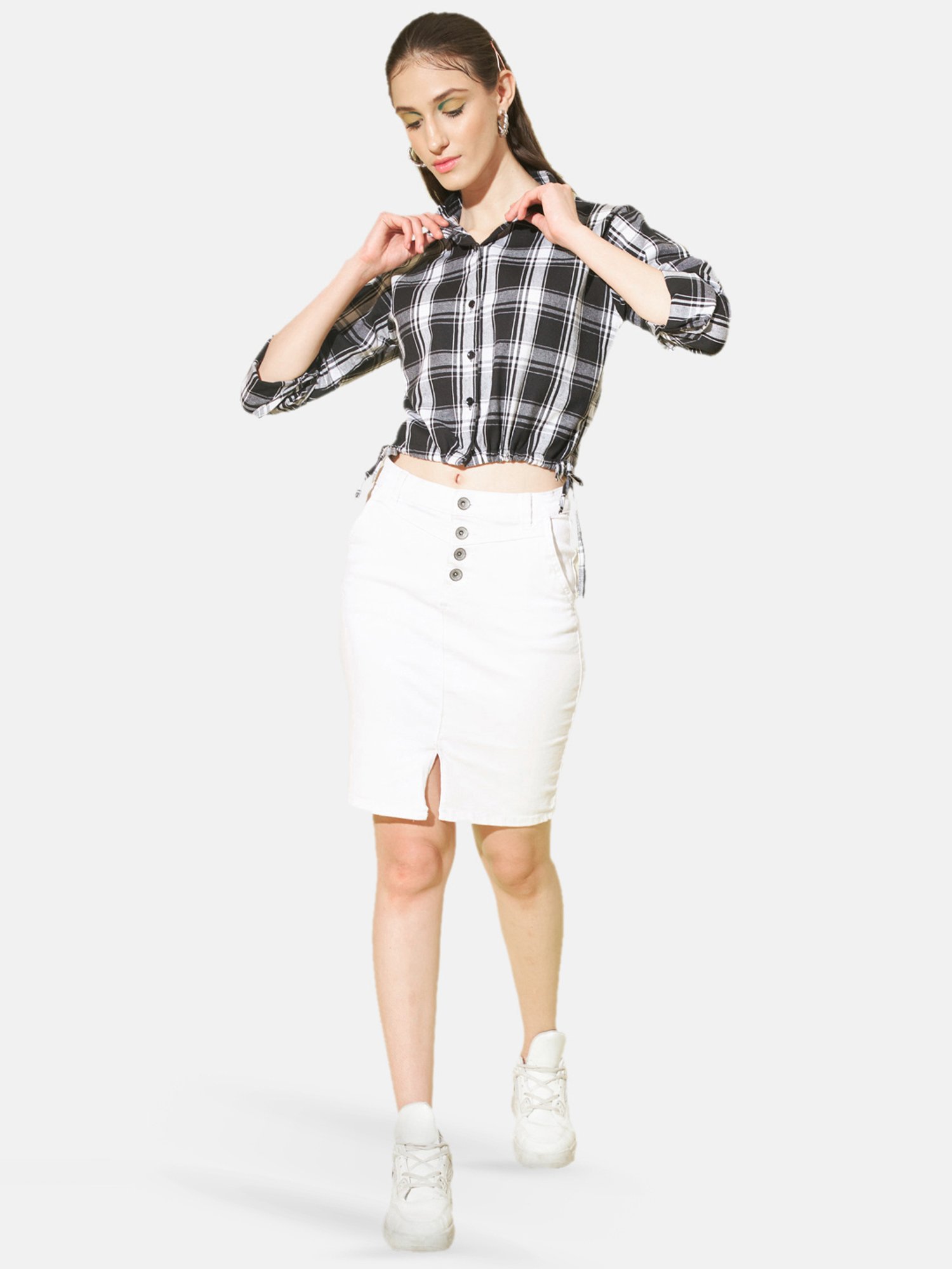 BUYNEWTREND Black Cotton Chequered Shirt