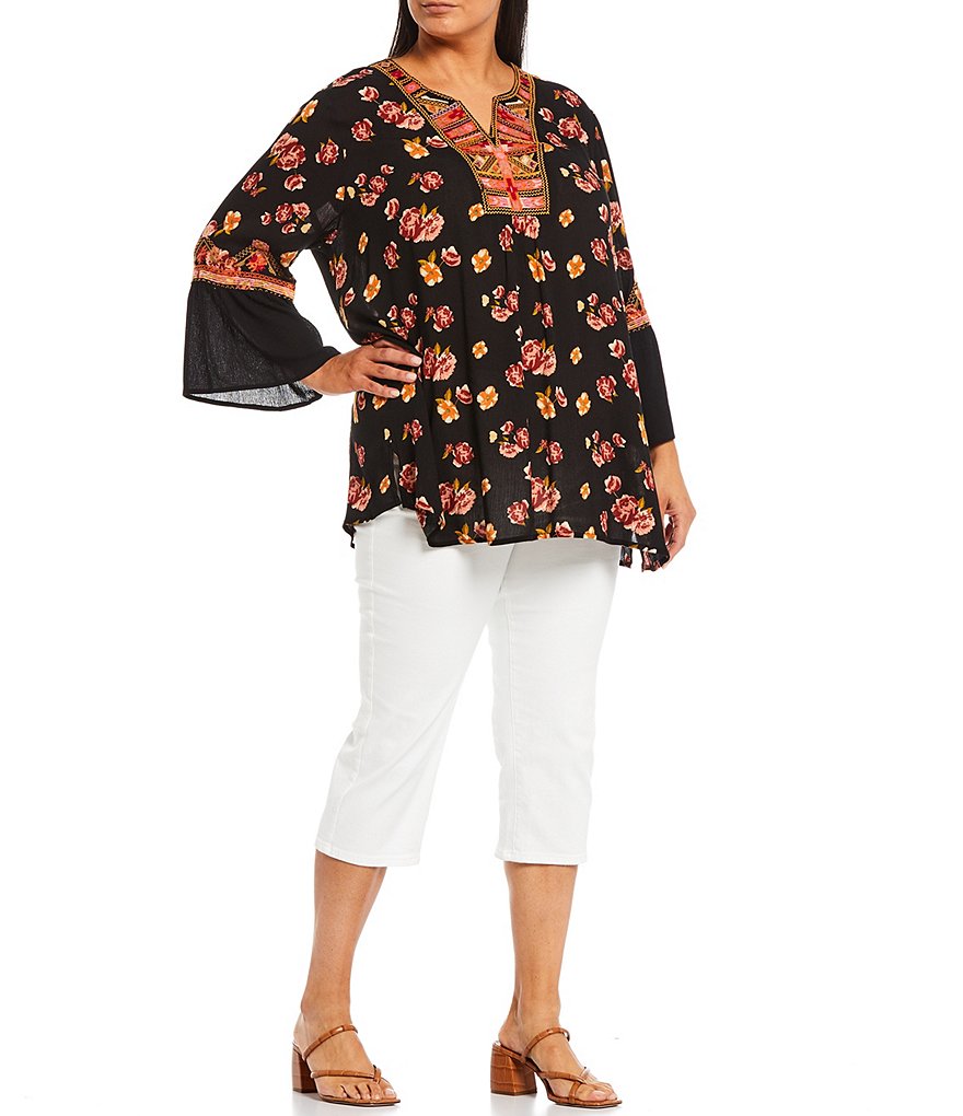 Calessa Plus Size Abstract Floral Crinkle Spit Split Round Neck Bracelet Long Bell Cuff Sleeve Tunic