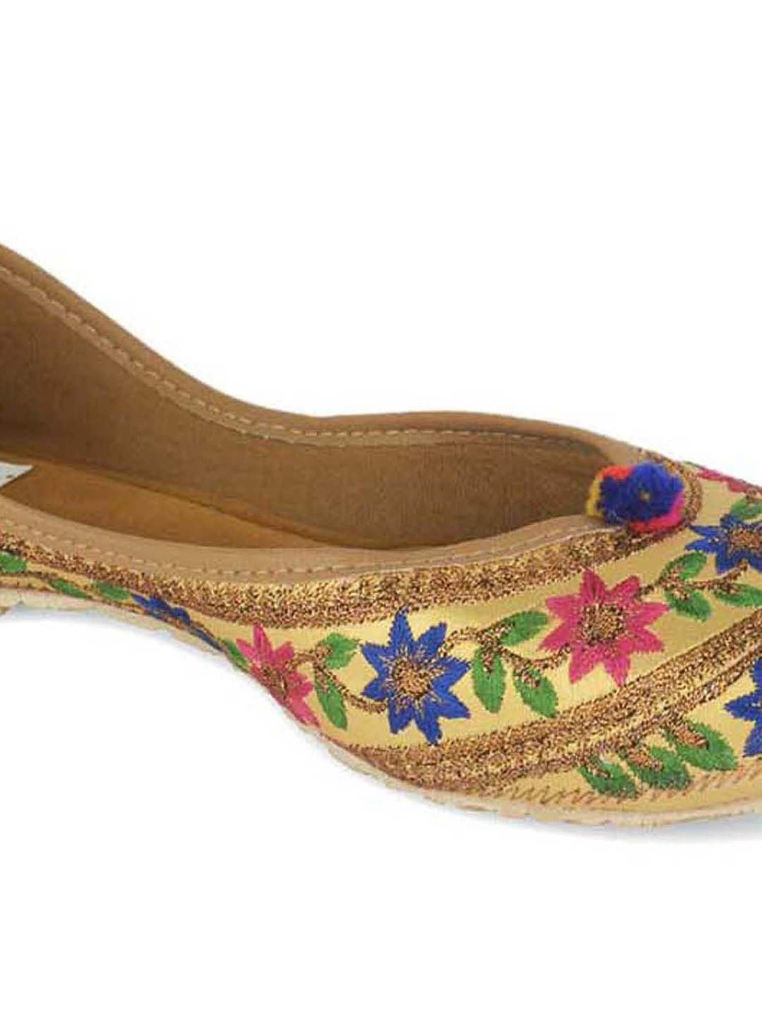 Desi Colour Women's Multicoloured Ethnic Juttis