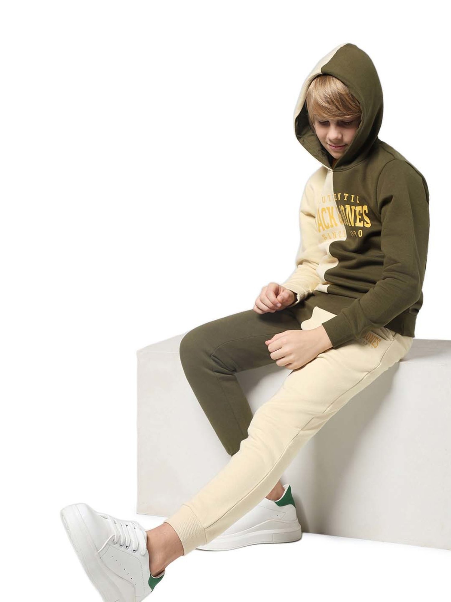 Lil Tomatoes Kids Teal Color Block Full Sleeves Tracksuit