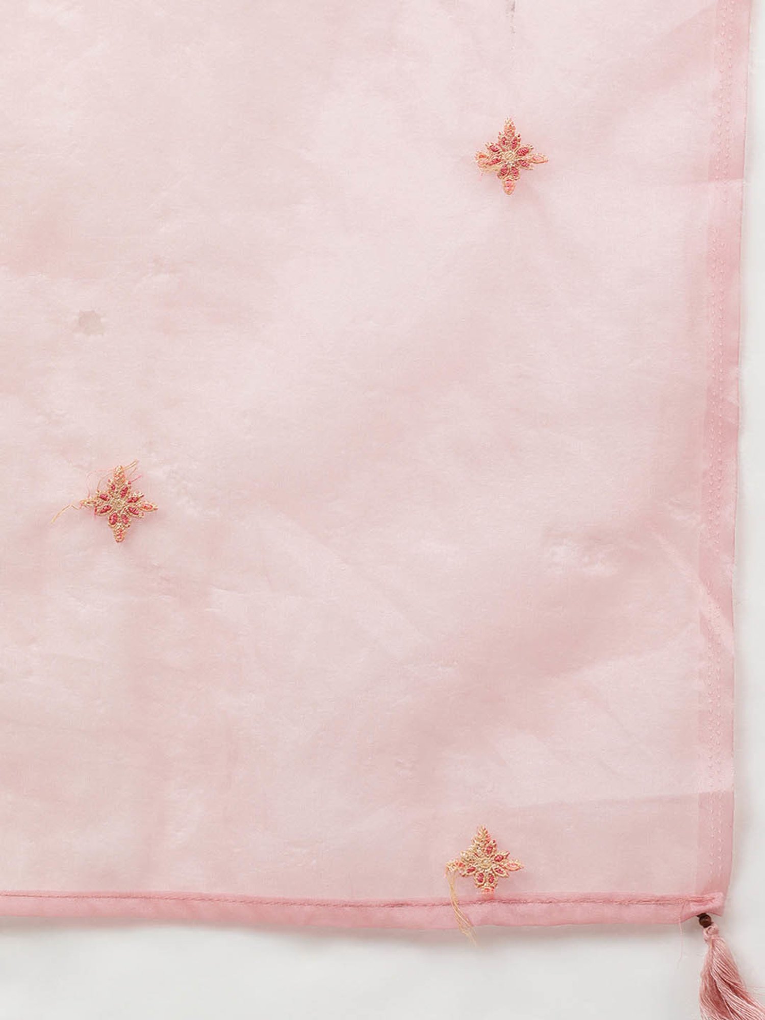 Vaamsi Pink Embroidered Kurta Pant Set With Dupatta