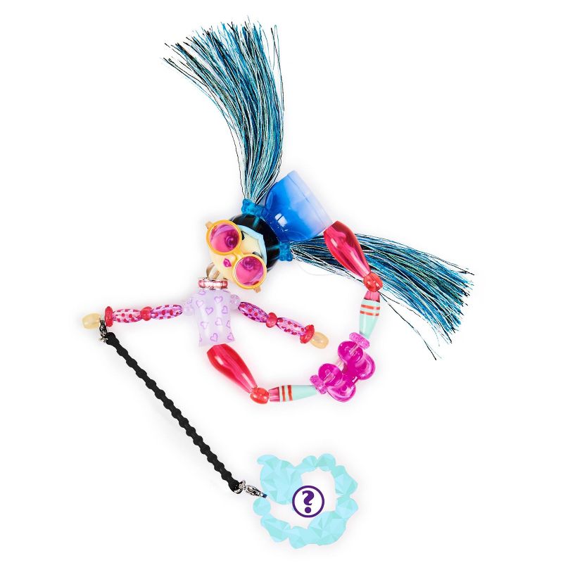 Twisty Girlz - Beadbox Betty Transforming Doll to Collectible Bracelet with Mystery Twisty Petz