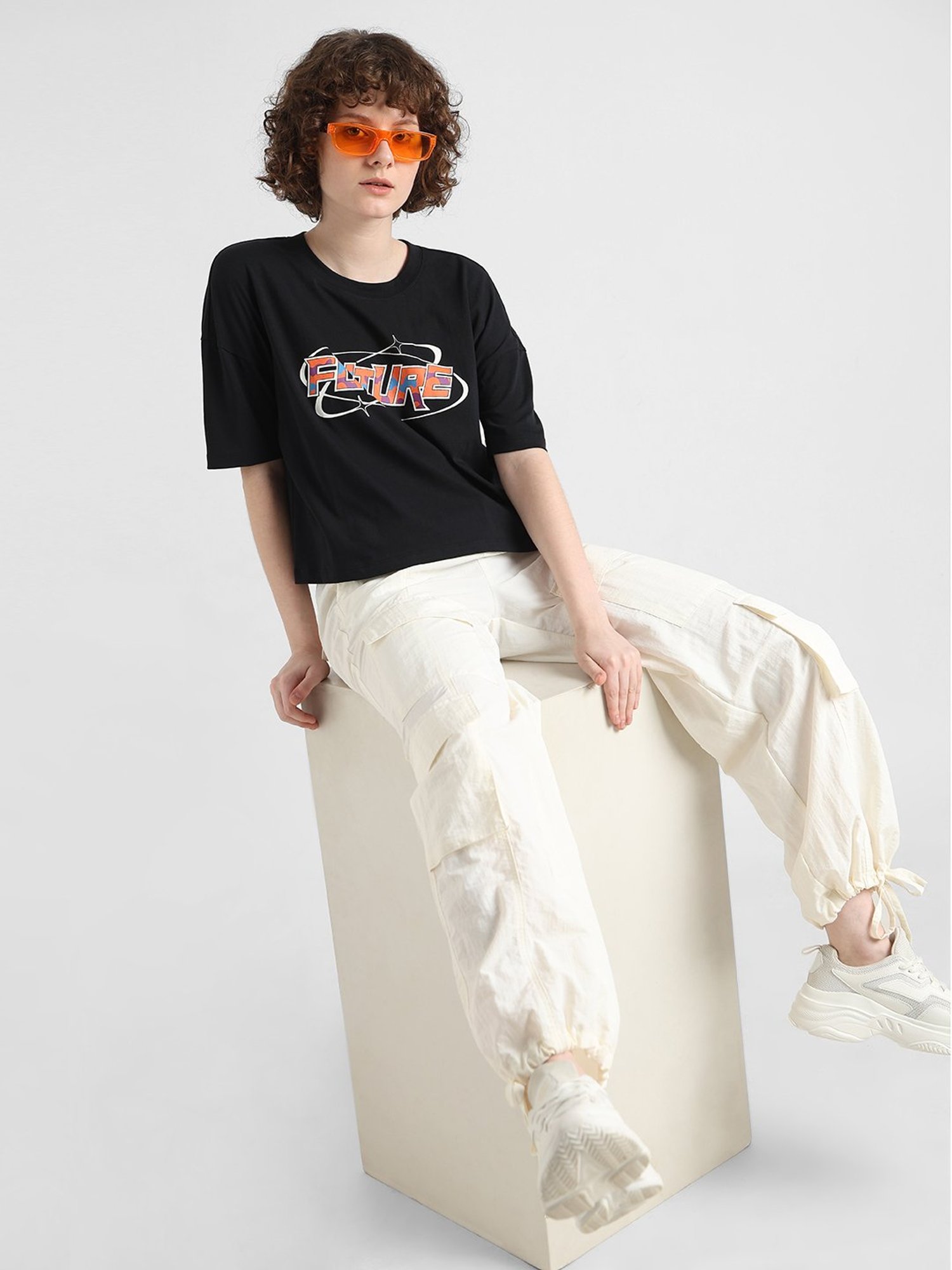 Only Black Graphic Print T-Shirt