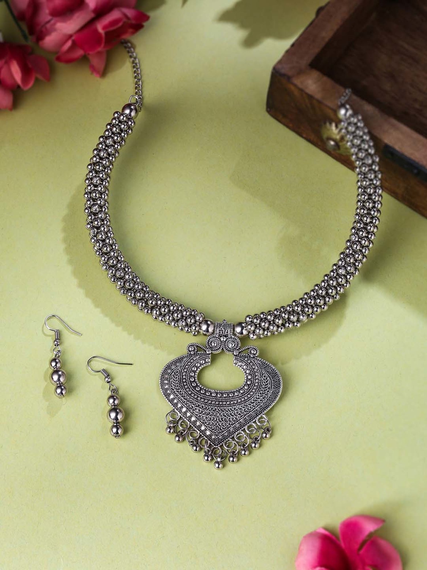 NVR Silver Toned Oxidized jewellery set for Women