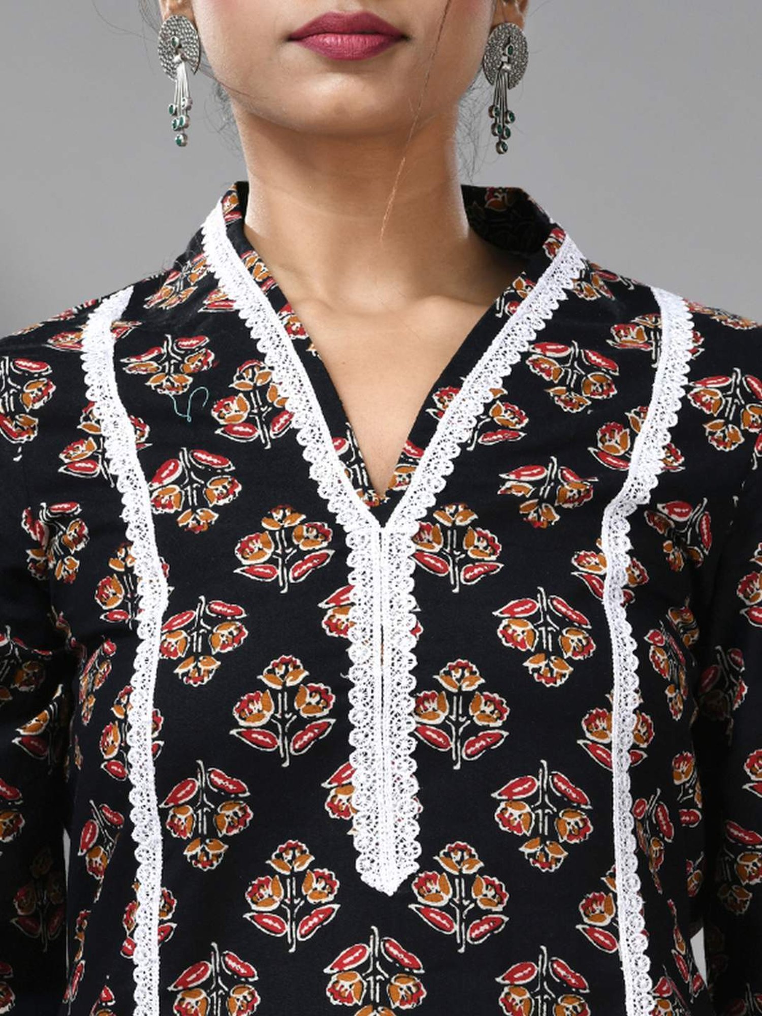 CHARUKRITI Black & Maroon Cotton Printed Kurta Pant Set