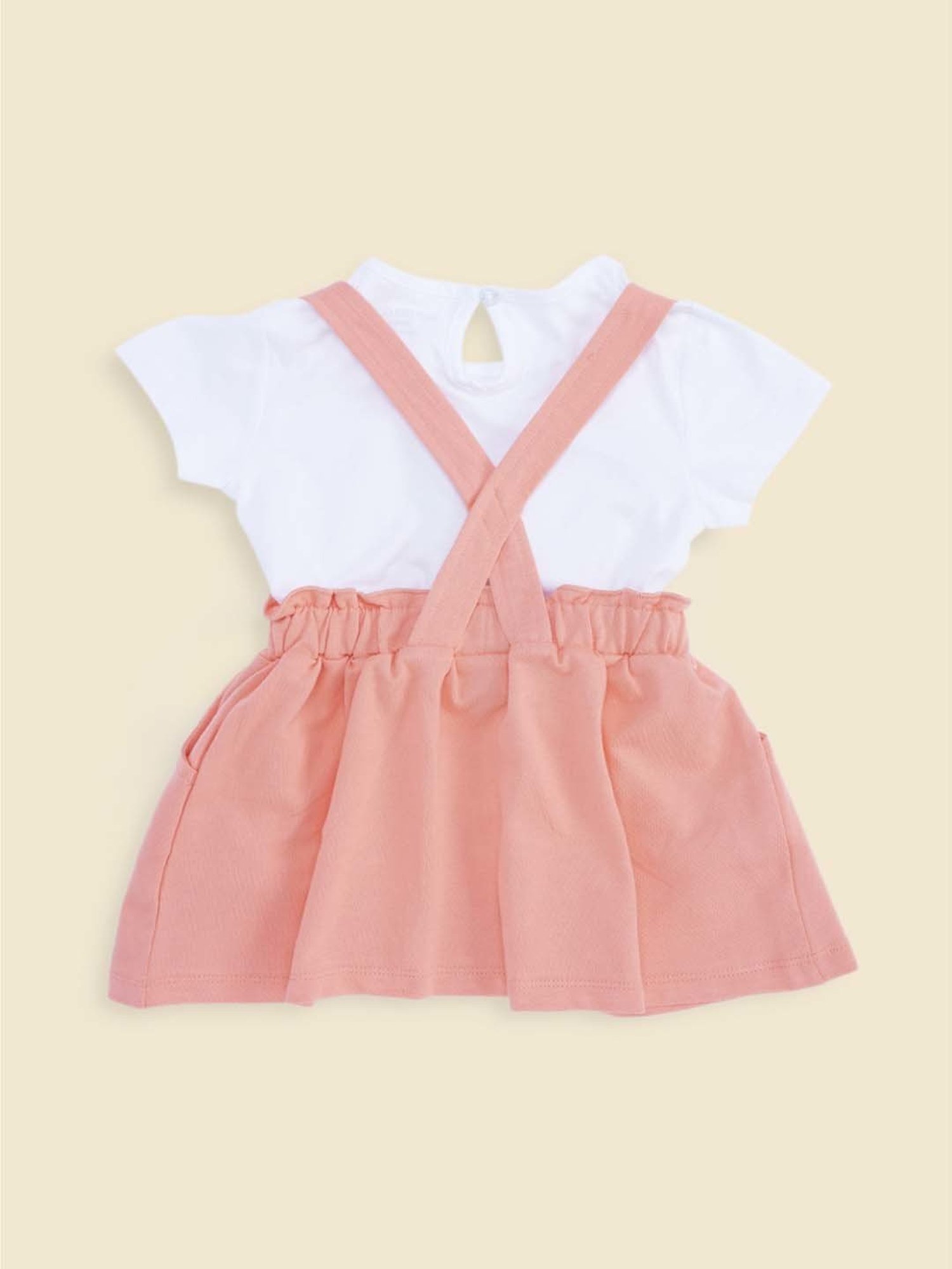 Pantaloons Baby Kids White & Pink Cotton Applique Dungaree Set