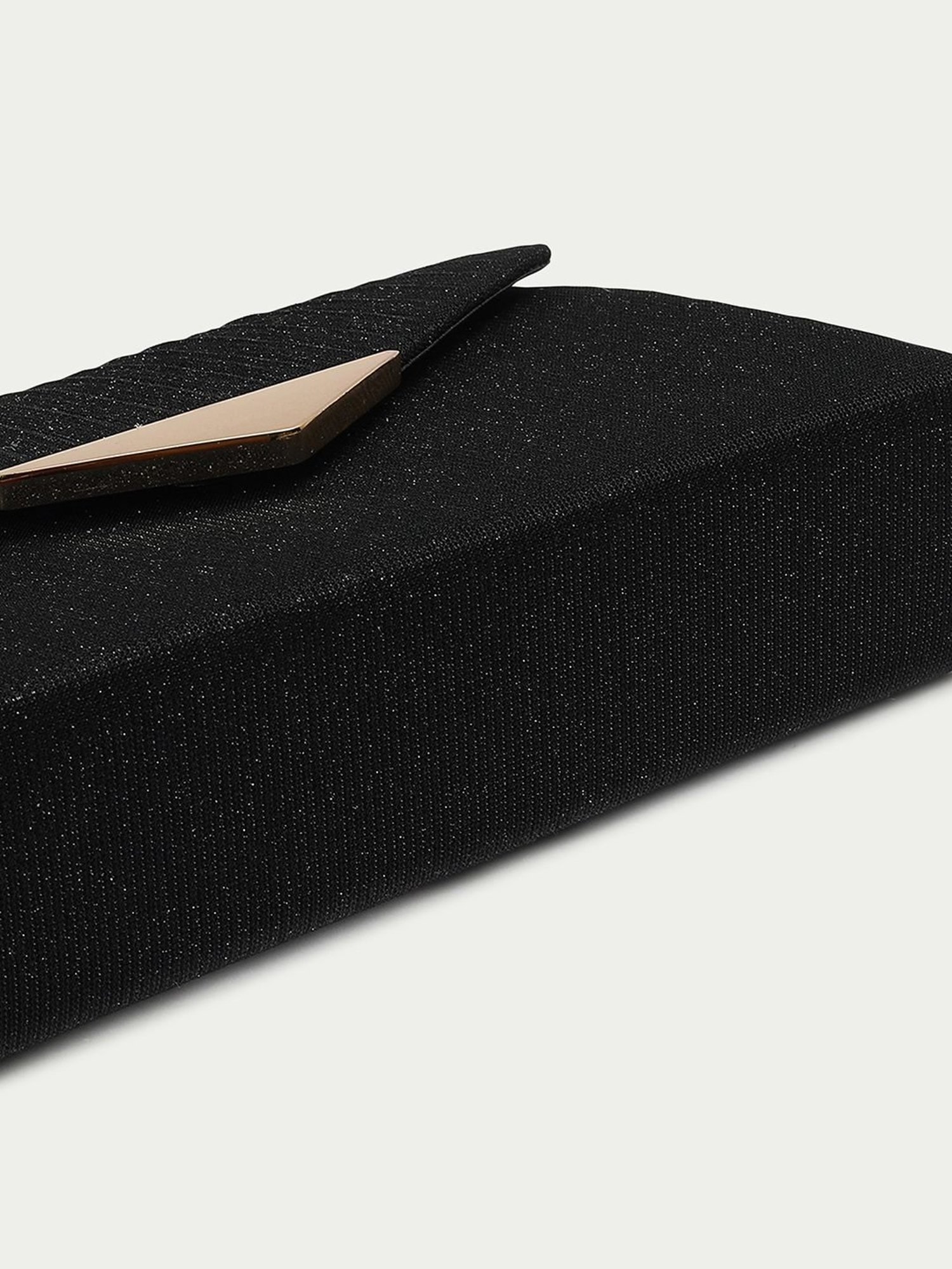 Estee & Lilly Turn Key Closure Clutch - Black