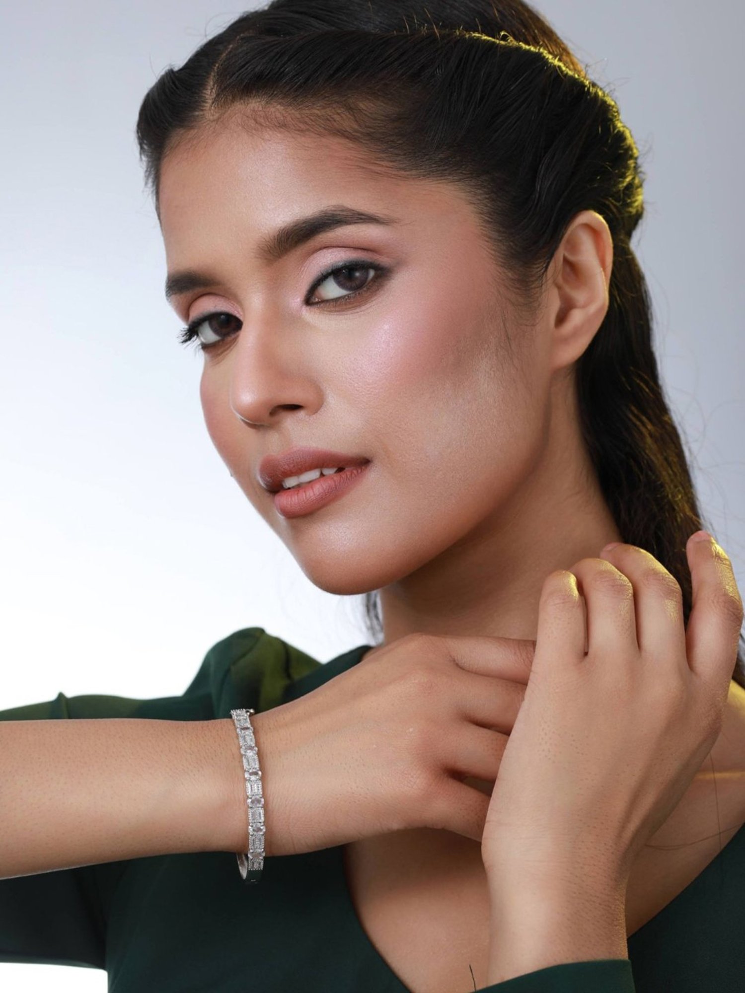 Aatmana Silver-Plated & White American Diamond Handcrafted Bangle Style Bracelet