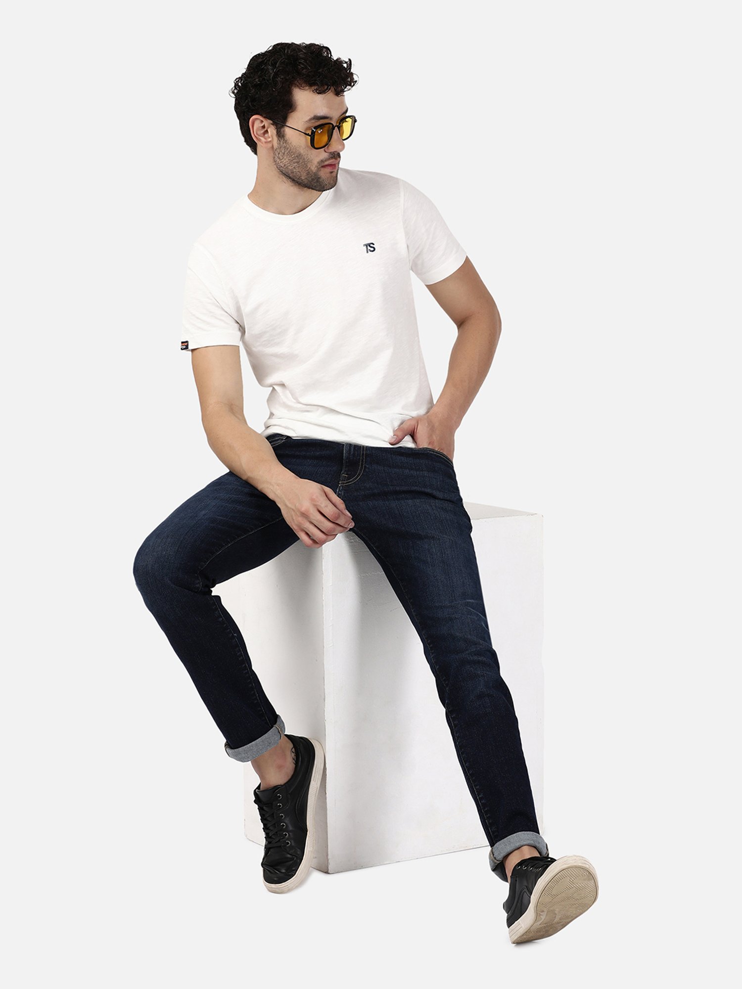 Passion Dark Blue Slim Fit Lightly Washed Jeans