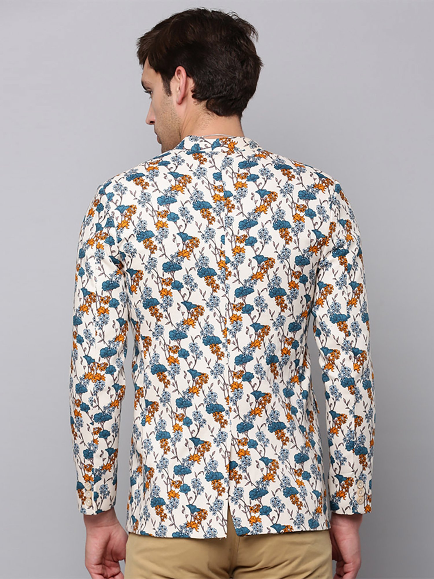 SHOWOFF White Cotton Slim Fit Floral Print Blazer