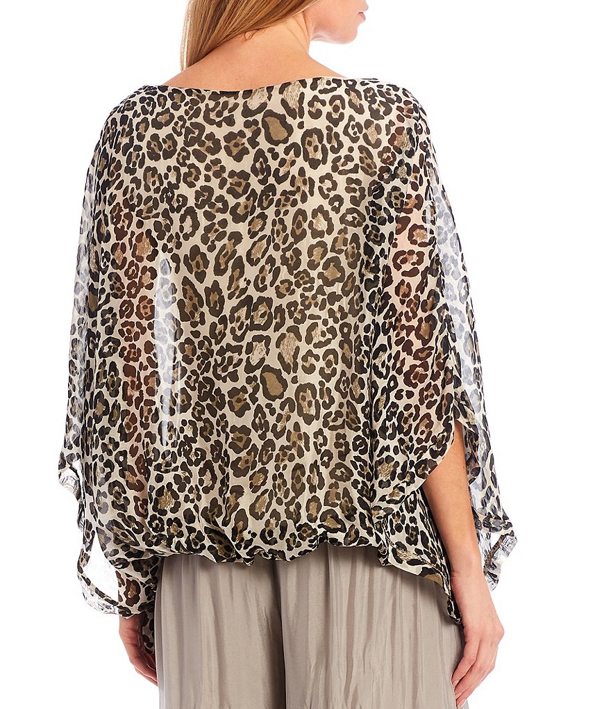 M Made in Italy Silk Blend Leopard Print 3/4 Sleeve Bubble Hem Poncho Top