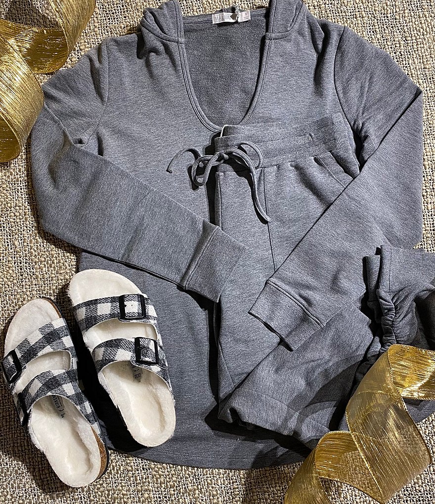 Barefoot Dreams Malibu Luxe Brushed Jersey Coordinating Lounge Hoodie