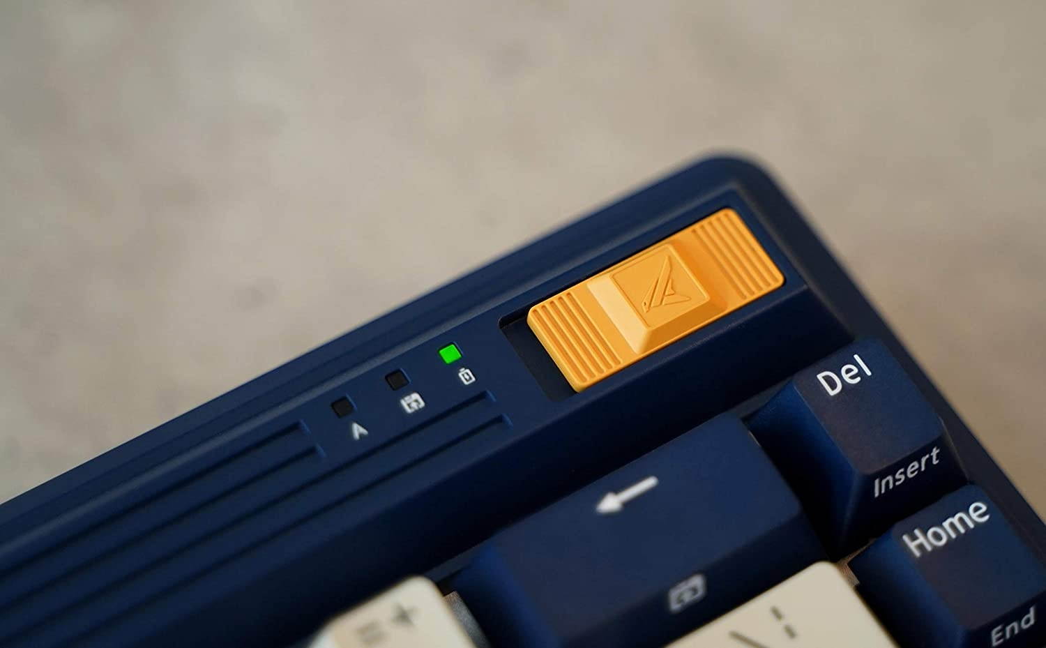 Durgod Fusion Mechanical Keyboard - 65% Layout - Doubleshot PBT Cherry Profile - Wireless 2.4gHz / Bluetooth 5.0 / USB Type C - Up to 40 Days Battery Life (Cherry Speed Silver, Navigator)