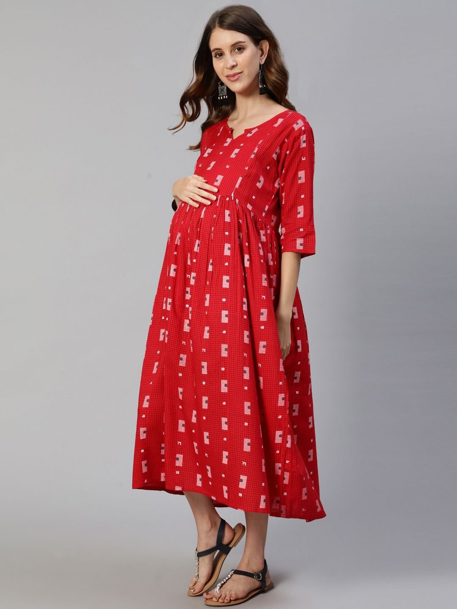 Anubhutee Red Print Maternity Dress