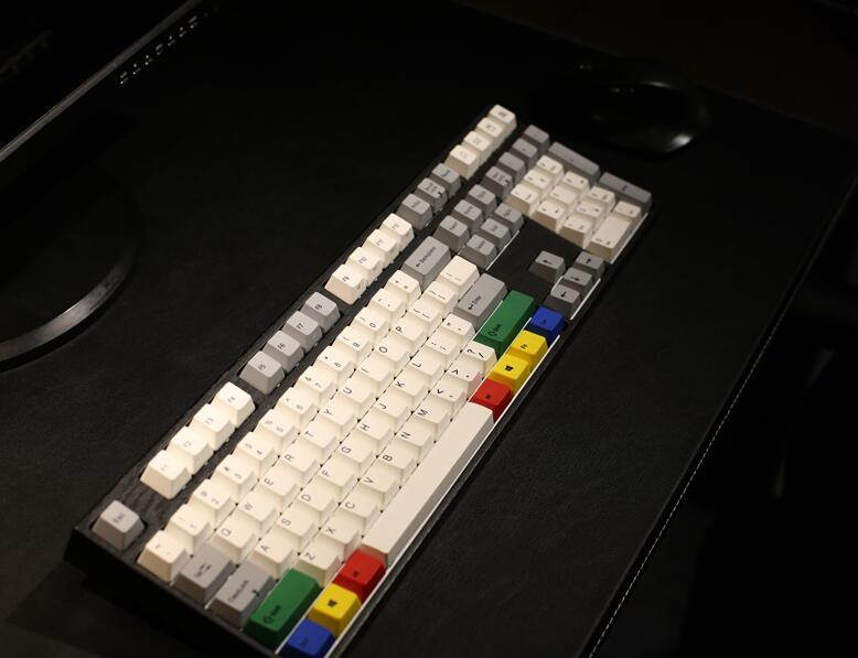 Varmilo  Ergonomic Design, Cool Exterior 87 Keys USB Wired Cable Detachable Cherry MX Mechanical Gaming  Keyboard With White Backlit For Office And Game, PBT Keycaps - VA87M Nordic Summit Verison