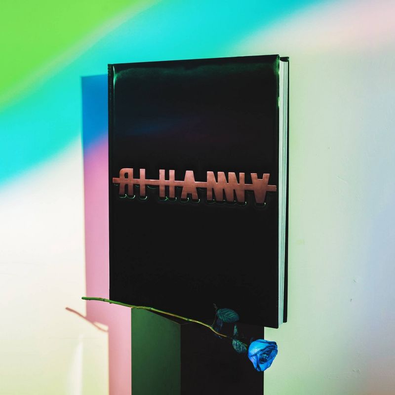 Rihanna: Queen Size - by Rihanna (Hardcover)