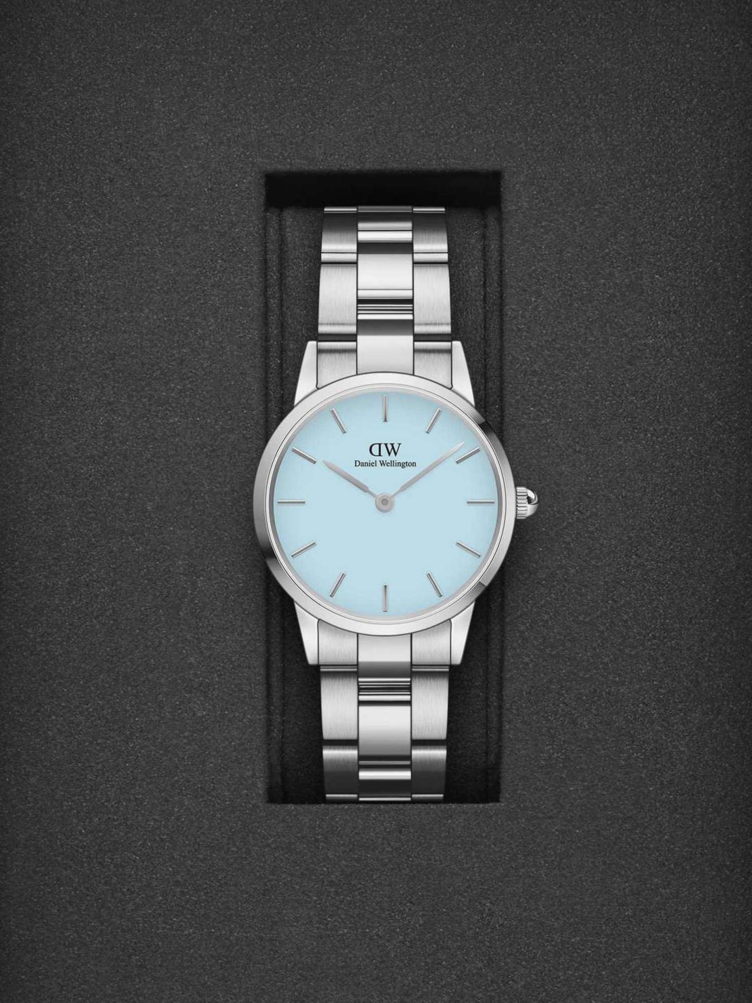 Daniel Wellington DW00100540 Iconic Link Analog Watch for Women