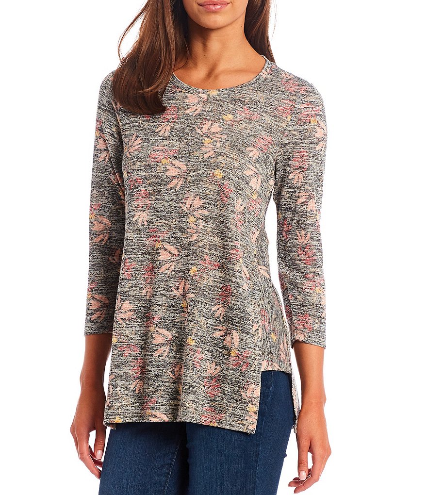 Bobeau Floral Print Slub Knit 3/4 Sleeve Round Neck Side Panel Detail Hi-Low Tunic