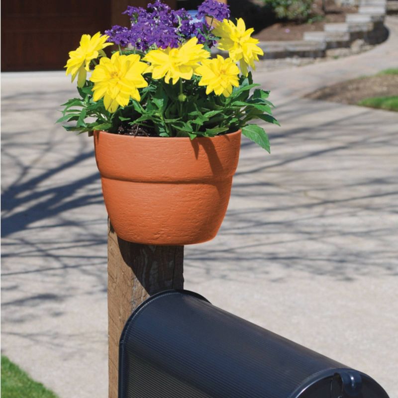6" Emsco Resin Post Planter Brown