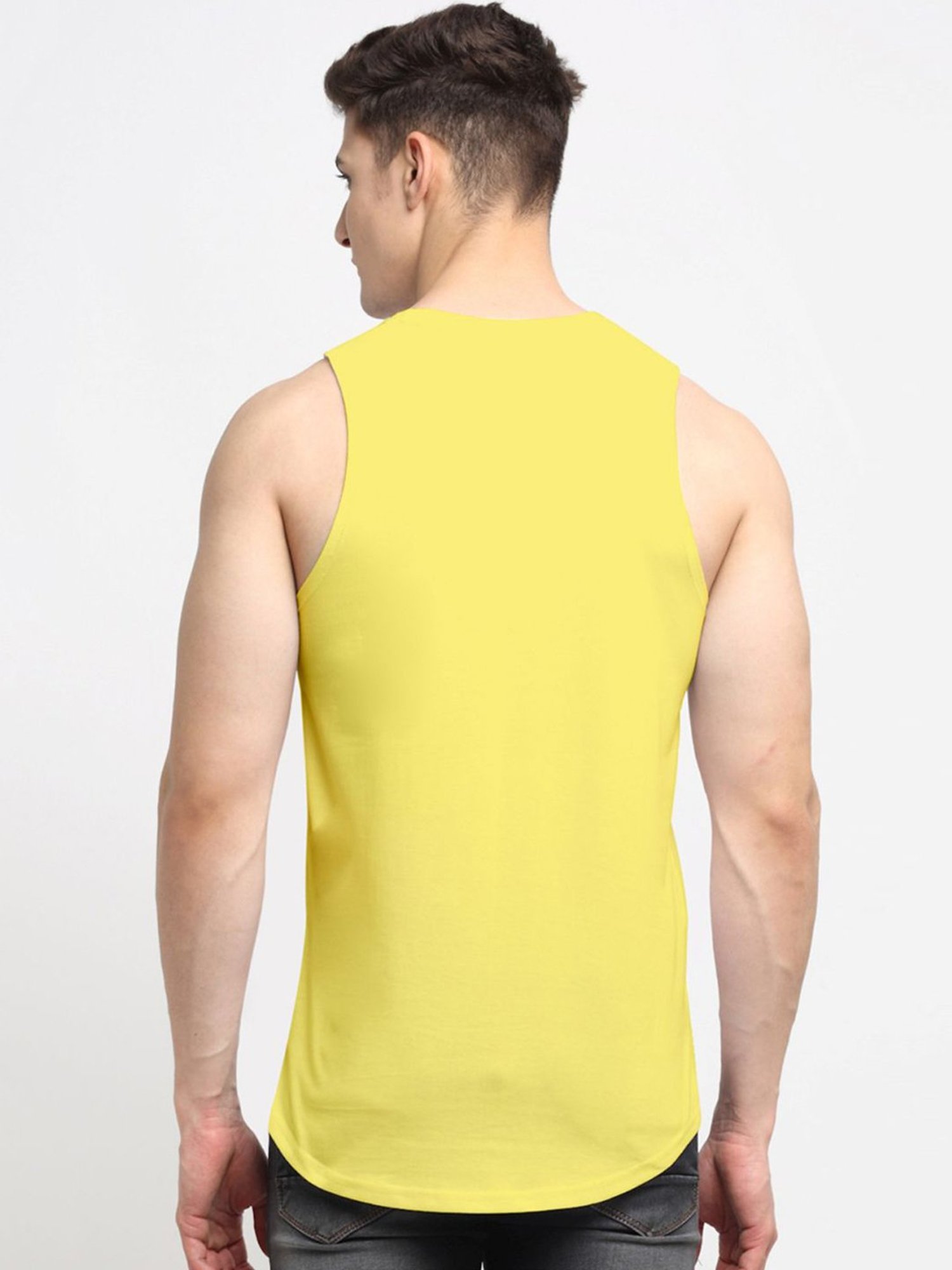 Friskers Yellow Cotton Slim Fit Printed Vest