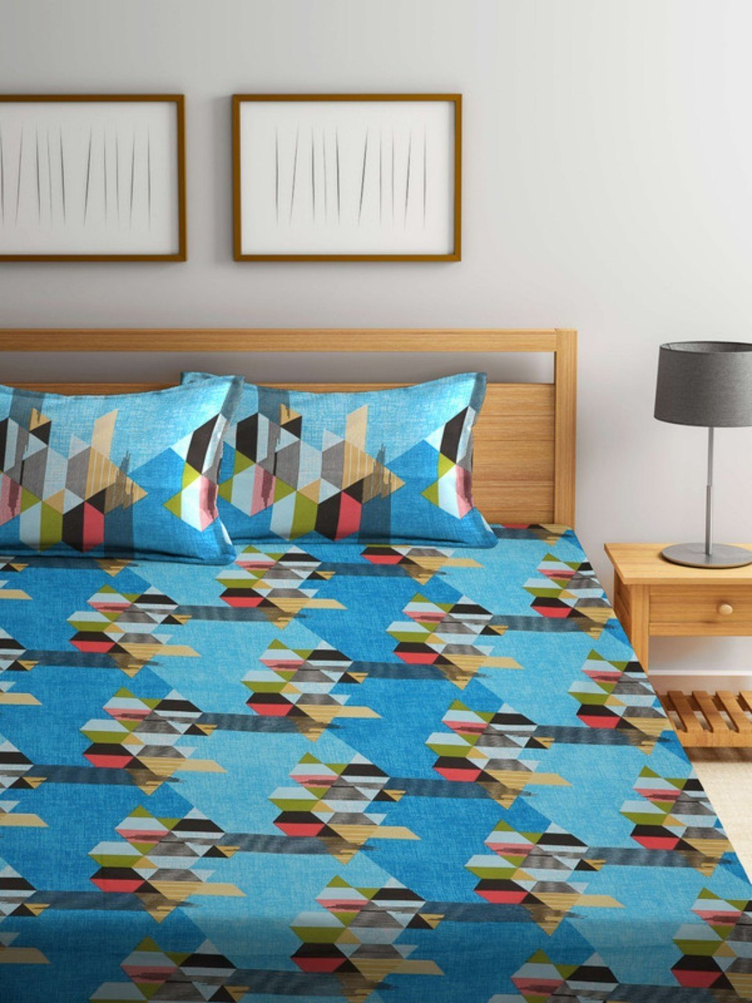 Dhrohar Printed Blue Cotton 180 TC Double Bedsheet with 2 Pillow covers