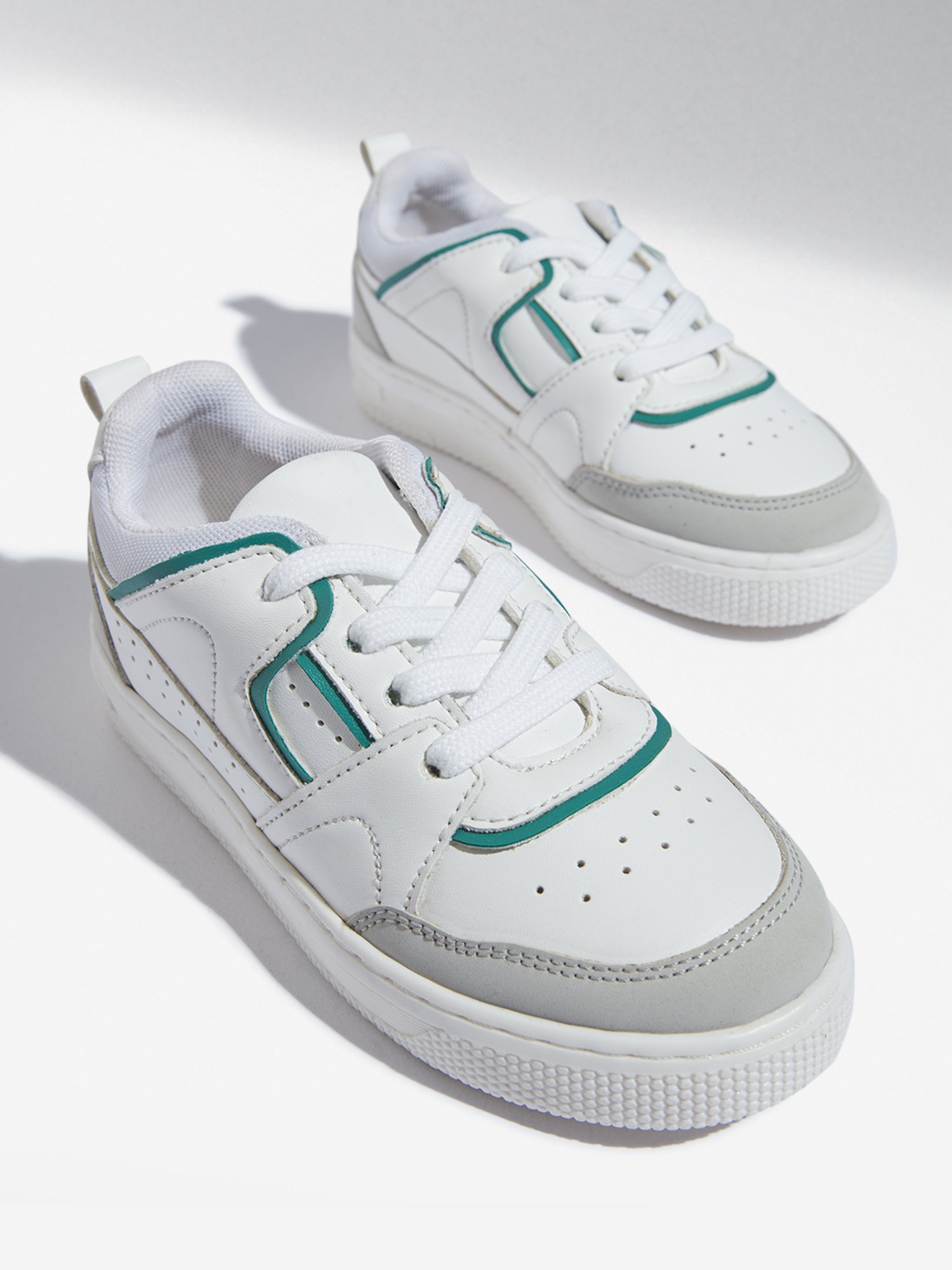 Yellow by Westside White Perforated Lace-Up Sneakers