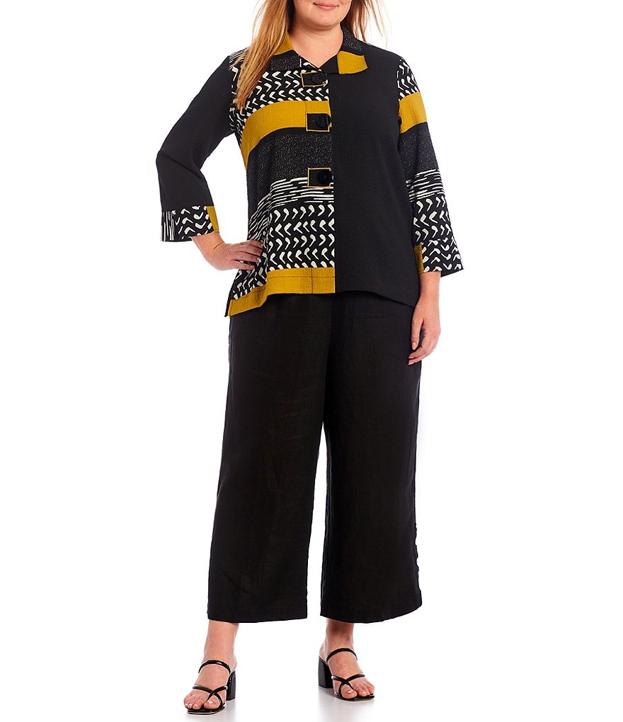 Democracy Plus Size Floral Print 3/4 Puff Sleeve V-Neck Knit Top