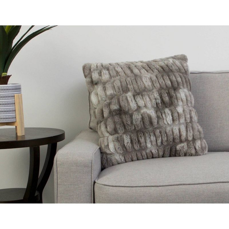 20"x20" Walter Sculpted Faux Fur Pillow Gray - Décor Therapy