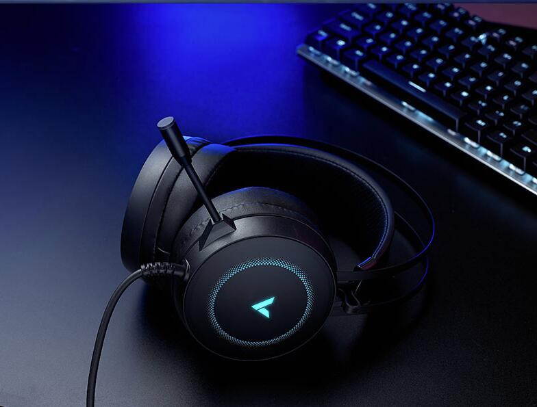 RAPOO VH160 Virtual 7.1 Channel Stereo Sound  RGB Backlit Gaming Headset with Noise-reduction MIC
