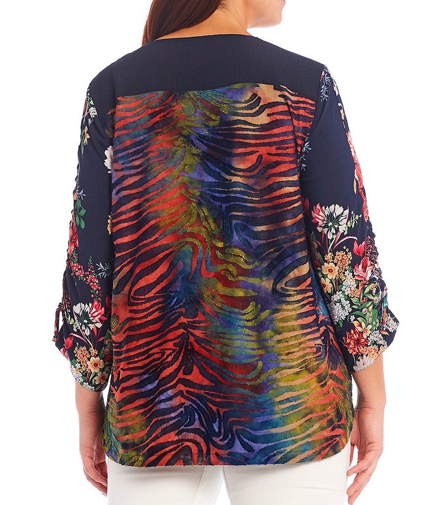 Calessa Plus Size Floral Printed Bracelet 3/4 Sleeve Jewel Neck Embroidered Crinkle Blouse