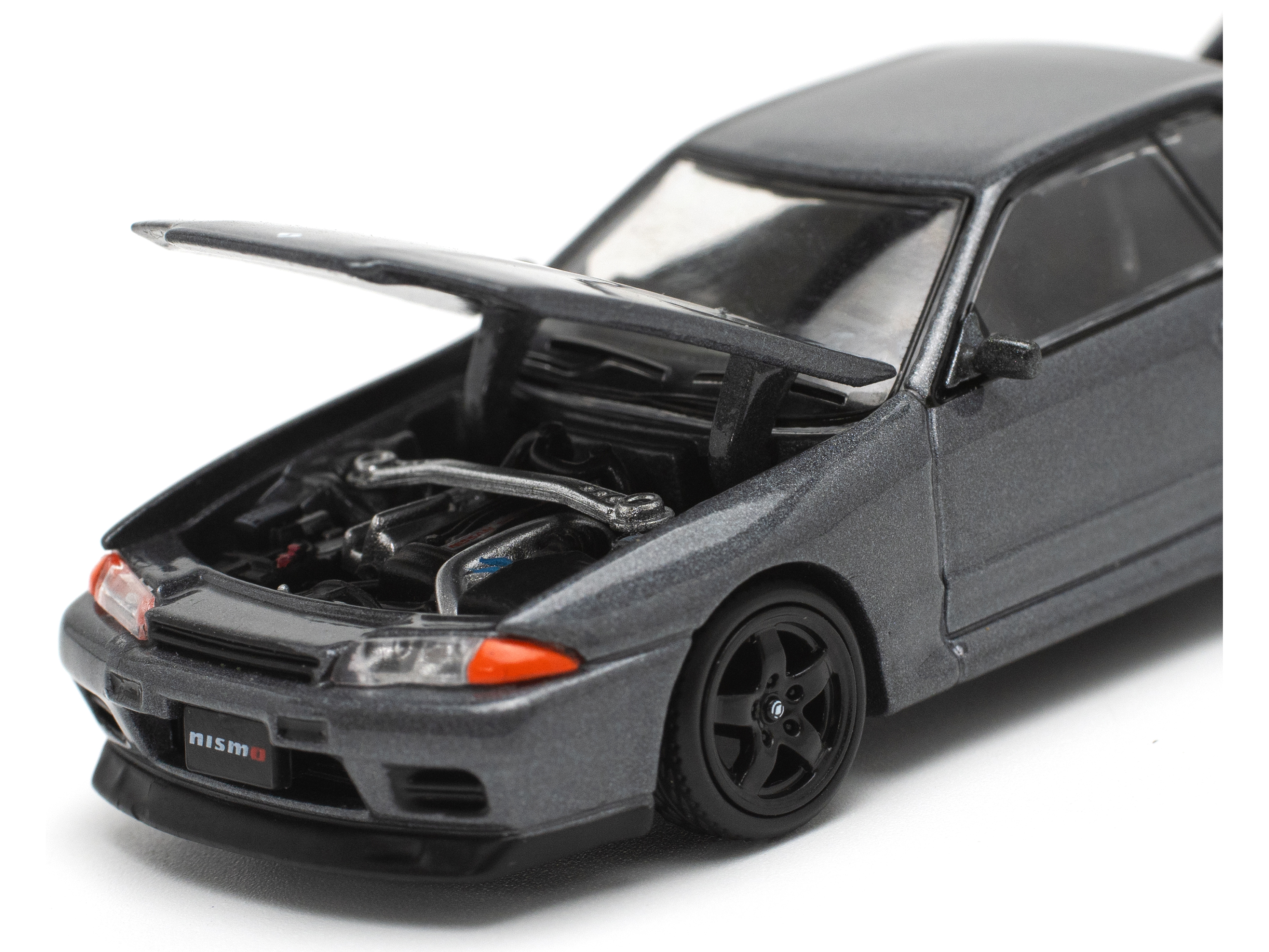 GTR R32 RHD (Right Hand Drive) Gun Gray Metallic 1/64 Diecast Model Car by Pop Race