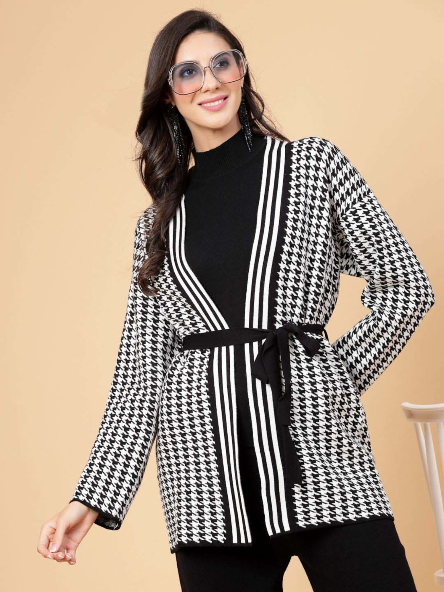 Mafadeny Black Printed Top Pants Set With Shrug