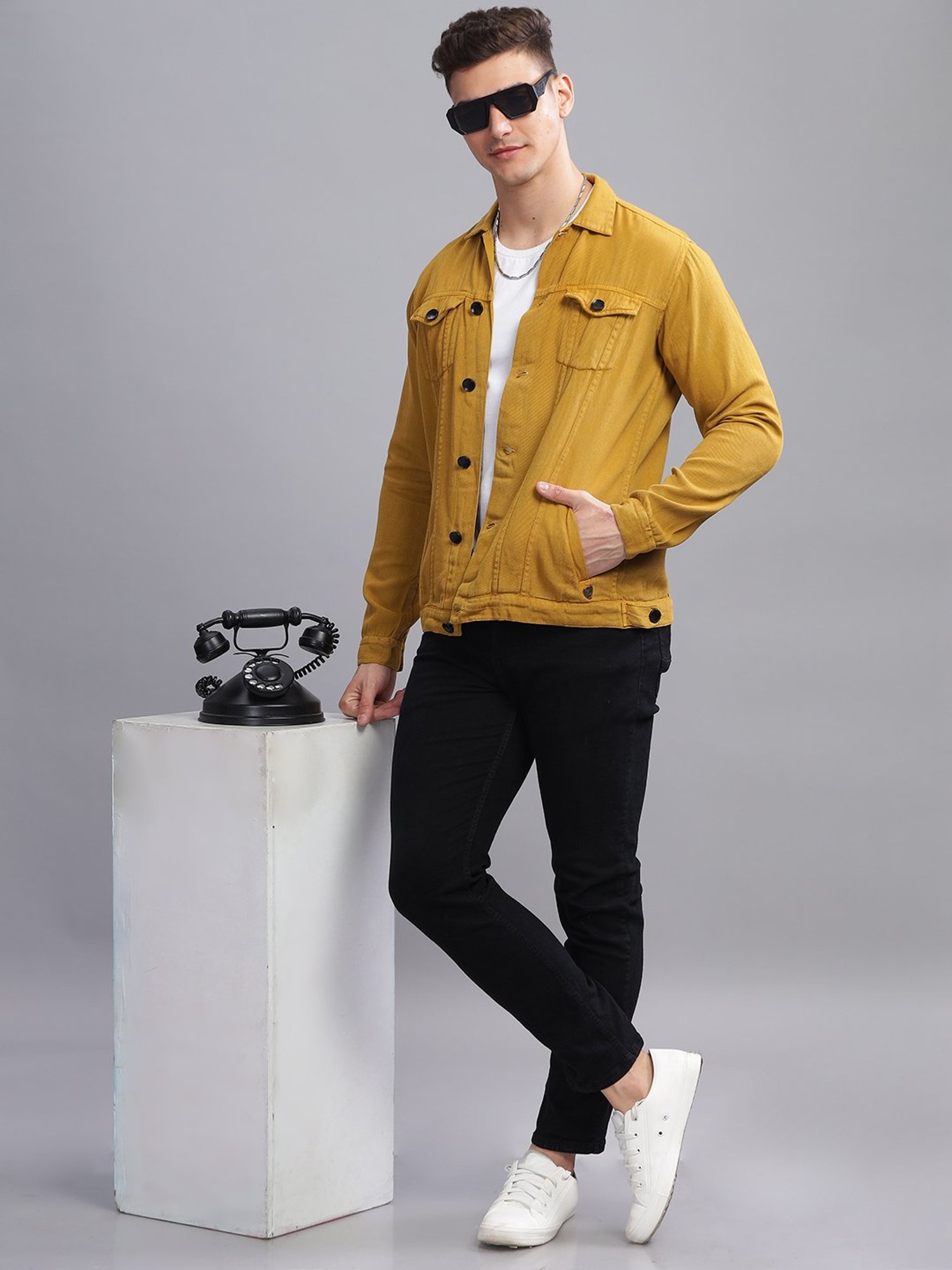 Kuons Avenue Khaki Regular Fit Denim Jacket