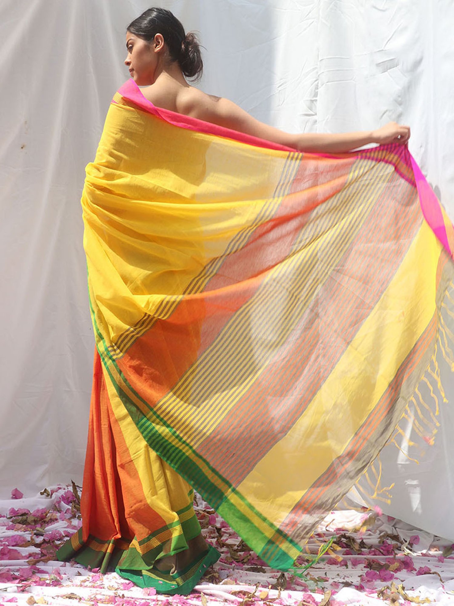 Chidiyaa Subarnalata Handwoven Cotton Saree - LIDD