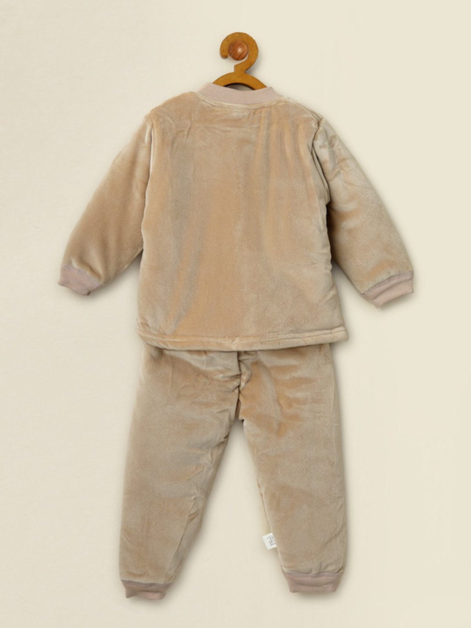 NEUDIS Girls Brown Printed Full Sleeves Sweatshirt with Trousers