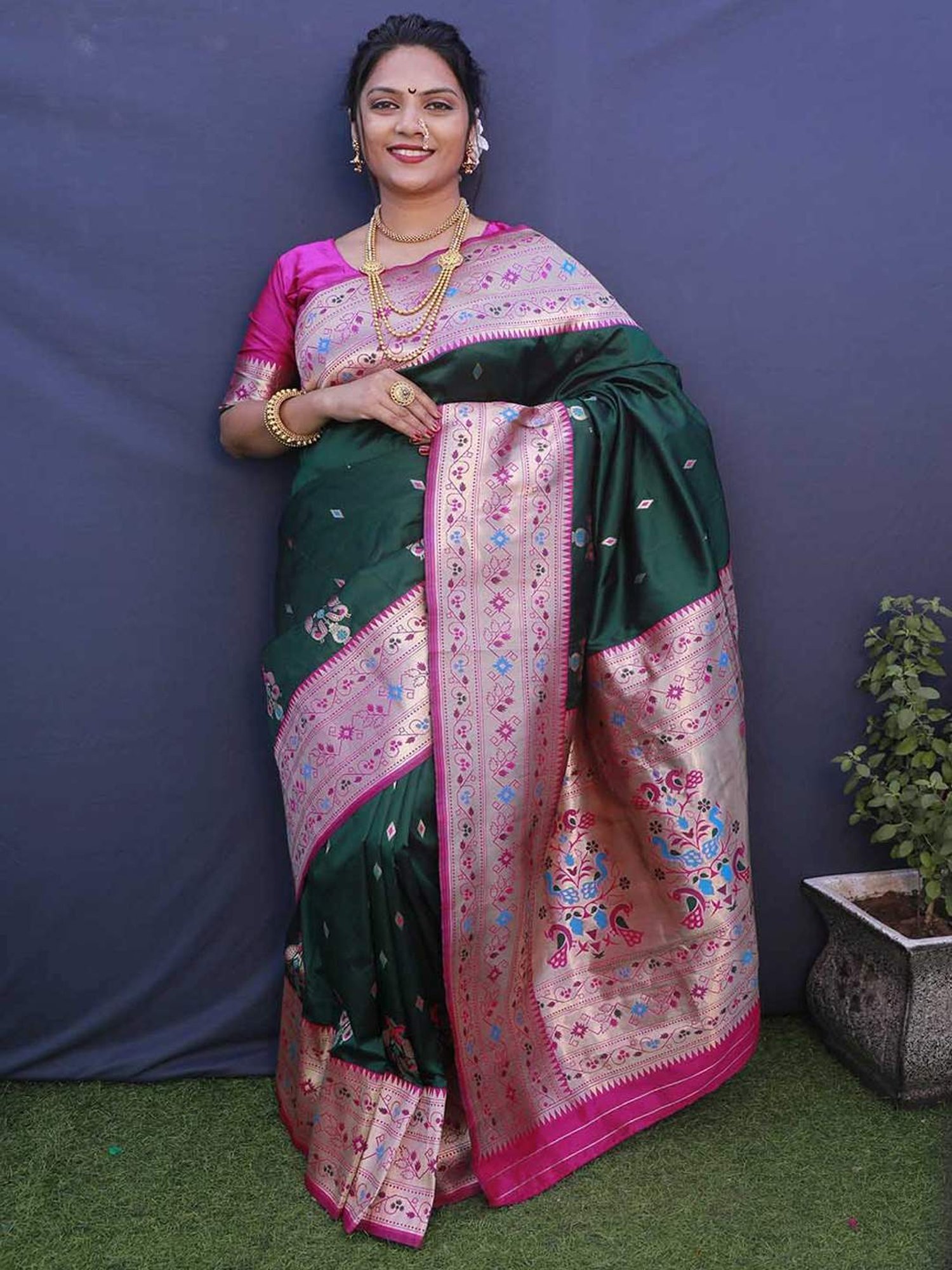 SHUBHKALA Green Silk Woven Saree With Unstitched Blouse
