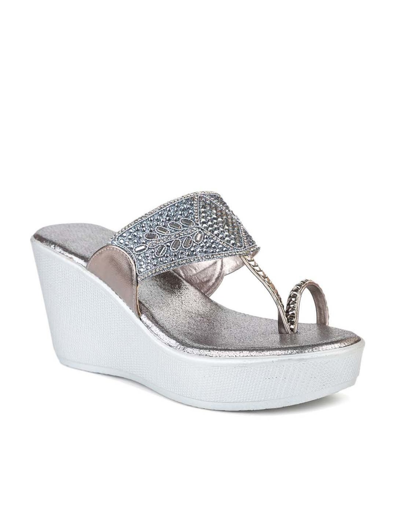 Inc 5 Women's Gun Metal Toe Ring Wedges