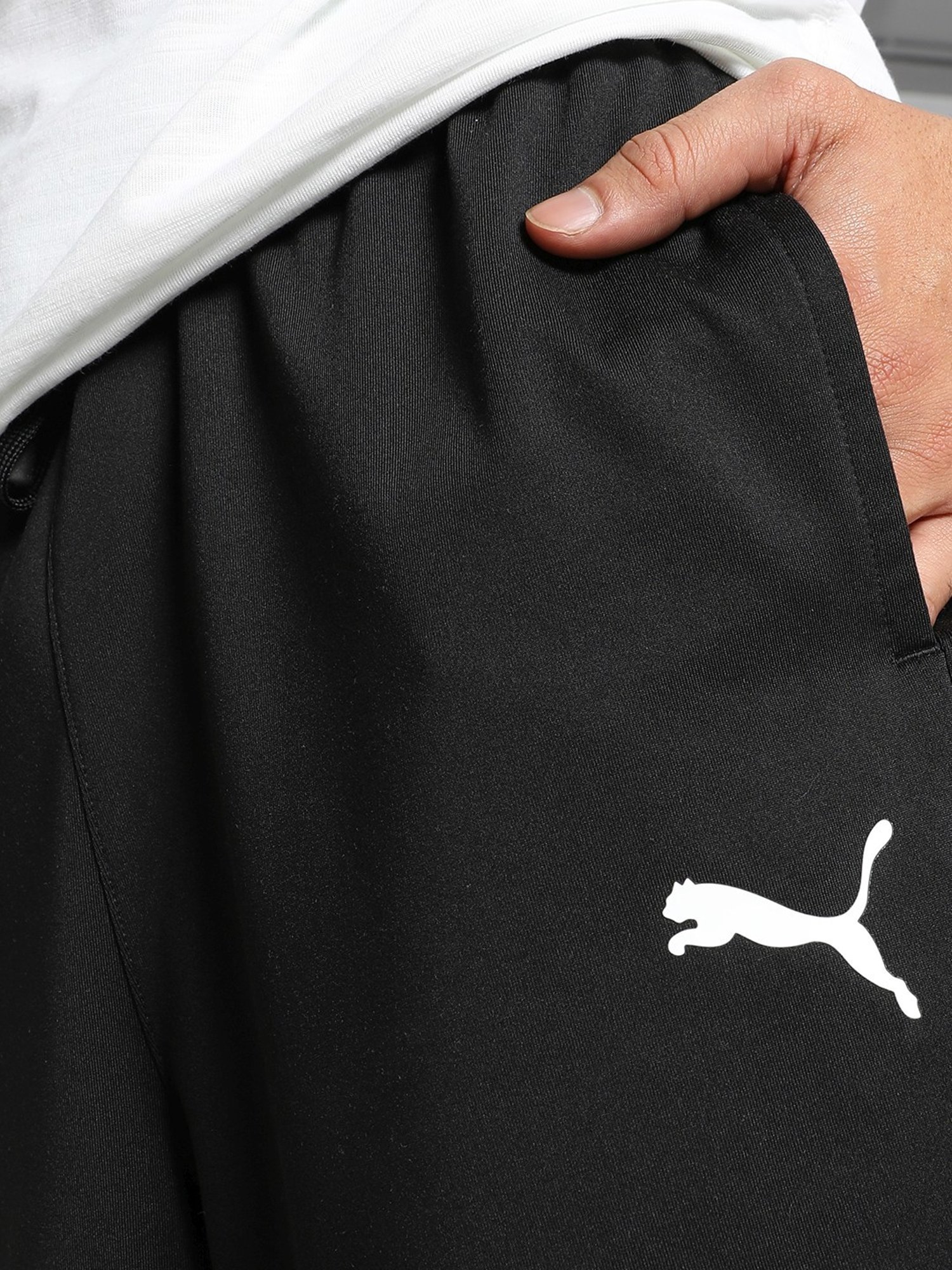 Puma STRENGTH TRAINING Black Regular Fit Sports Shorts