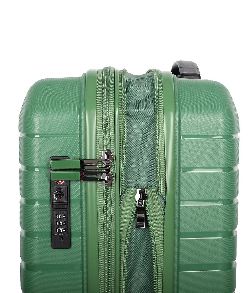 American Tourister 18'' Mickey Mouse Upright Hardside Suitcase