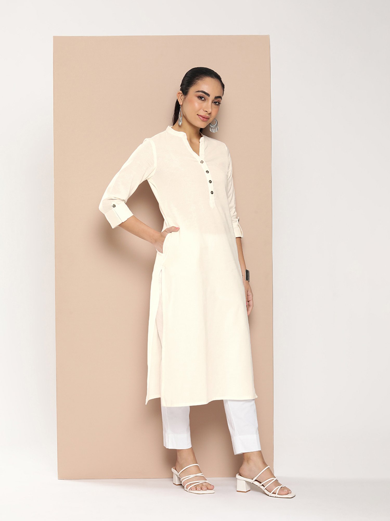 Amukti Beige Straight Kurta