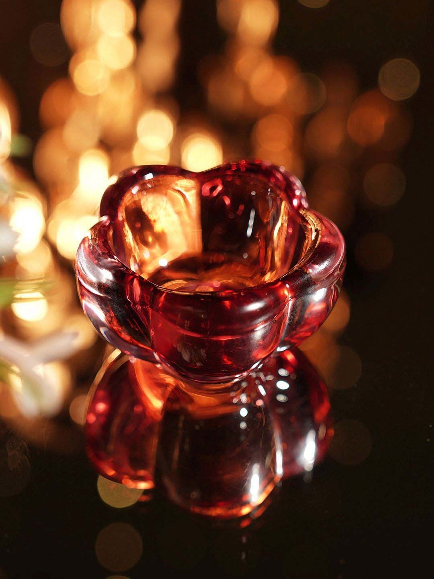 Darice Pack of 2 Cleveland Vintage Lighting Edison Style E12S Base Flame Candelabra Bulbs