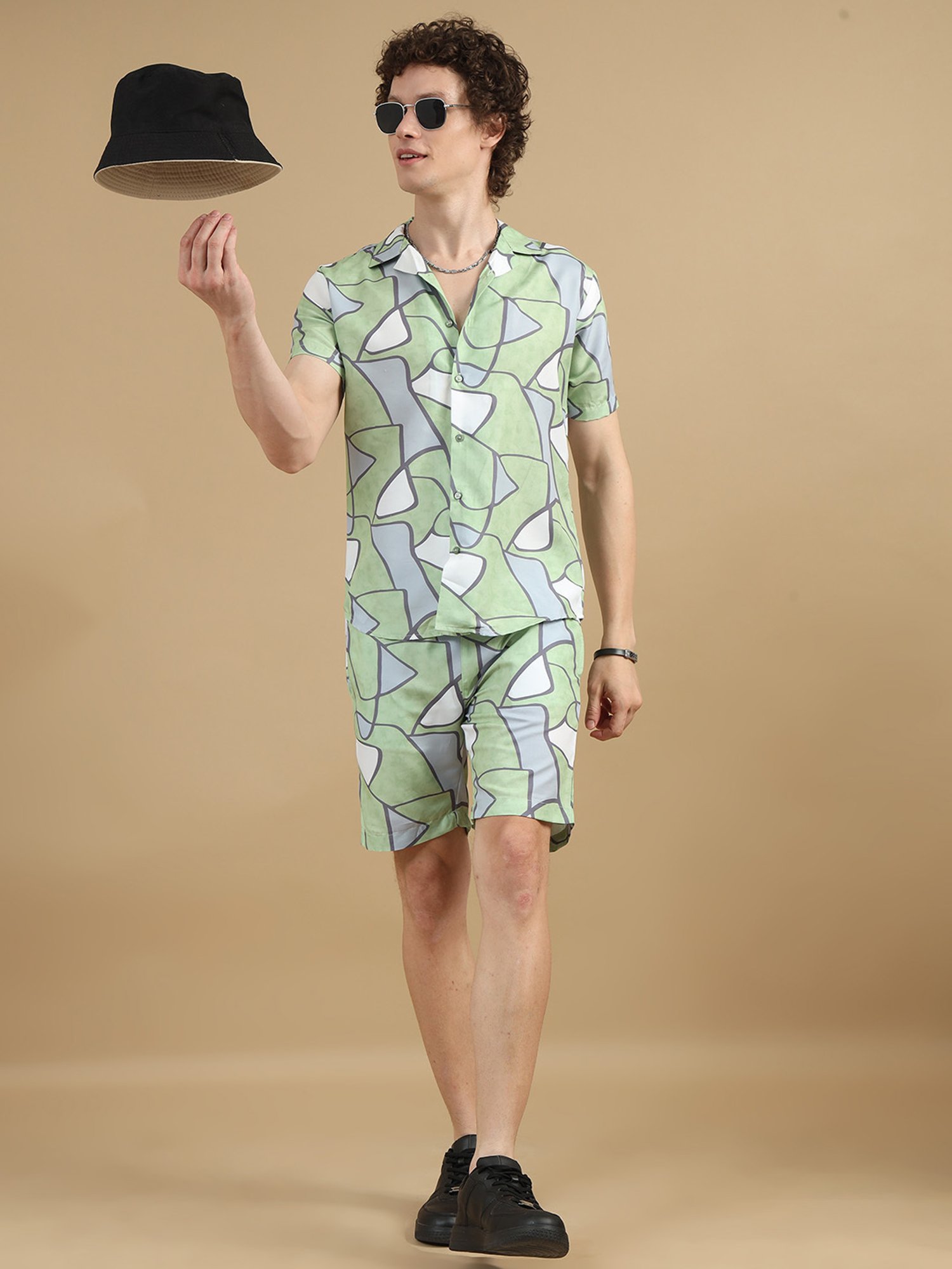 Bushirt Mint Green Regular Fit Printed Shirt & Shorts Set