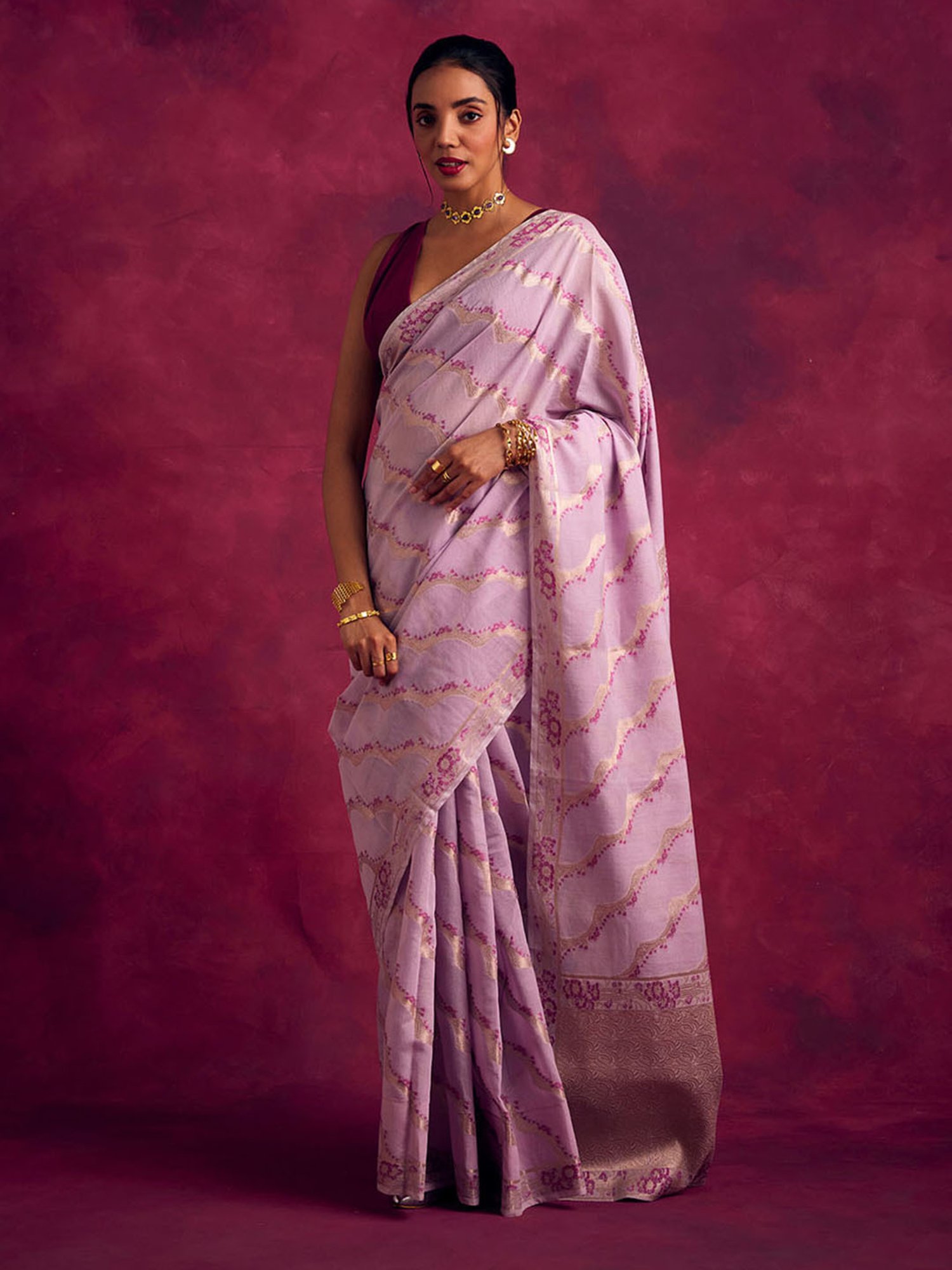 Abhishti Lavender Woven Saree Without Blouse