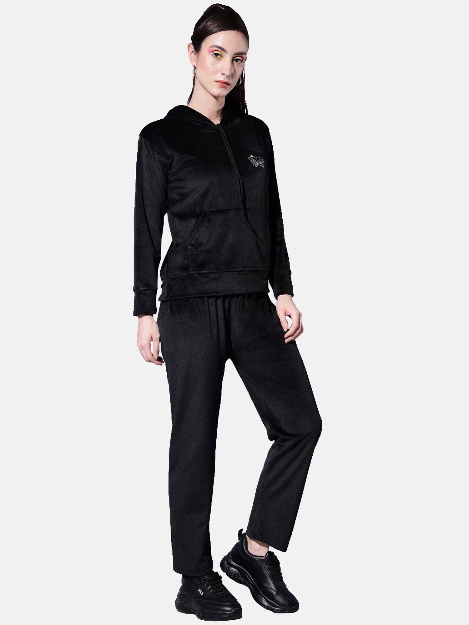 BUYNEWTREND Black Regular Fit Sports Tracksuit