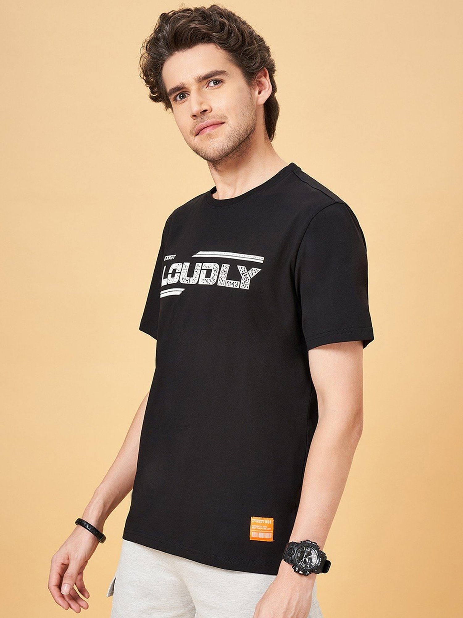 Street 808 by Pantaloons Jet Black Regular Fit Printed T-Shirt