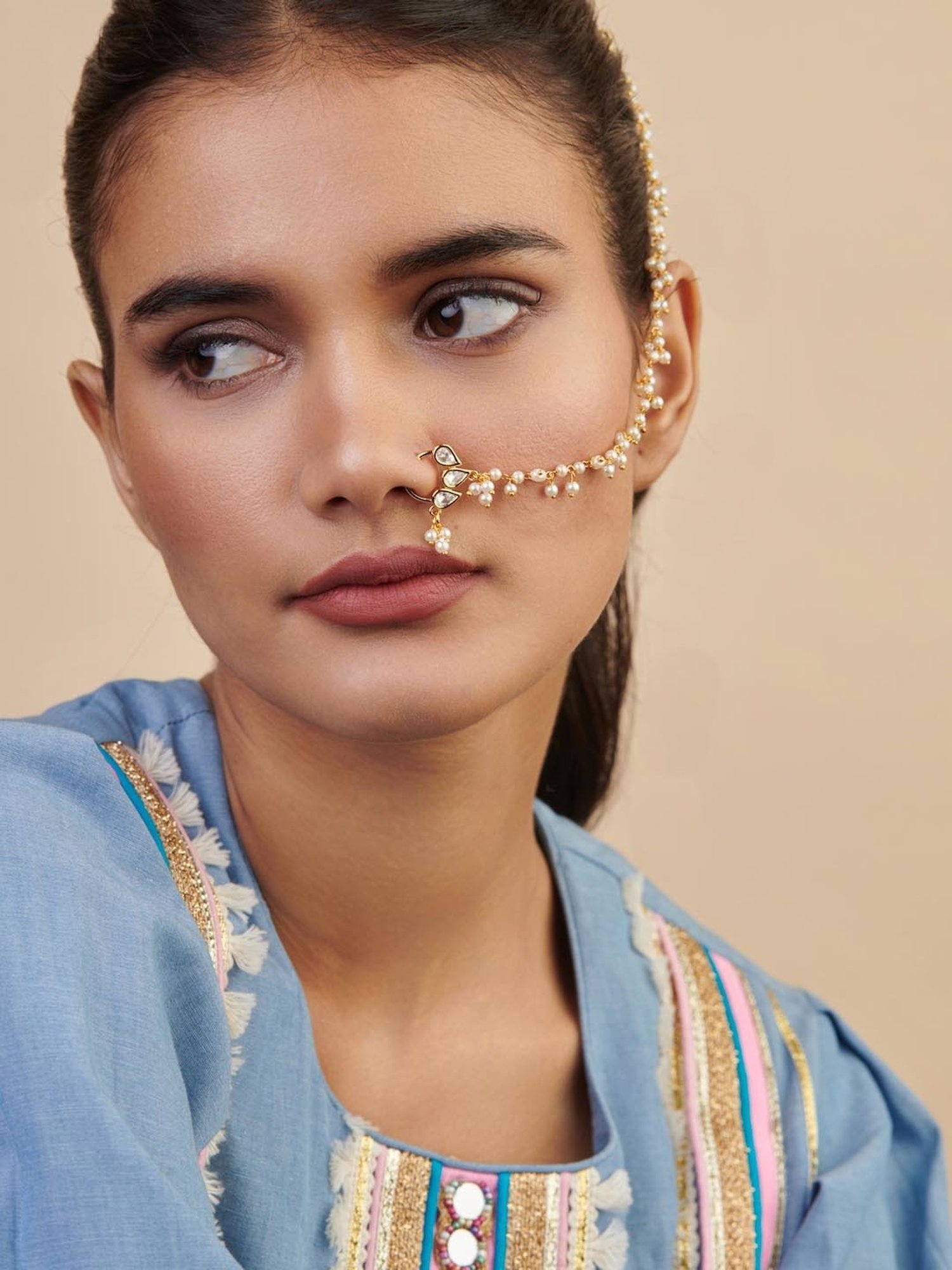 Curio Cottage Meira Minimal Kundan Nath/Nosering