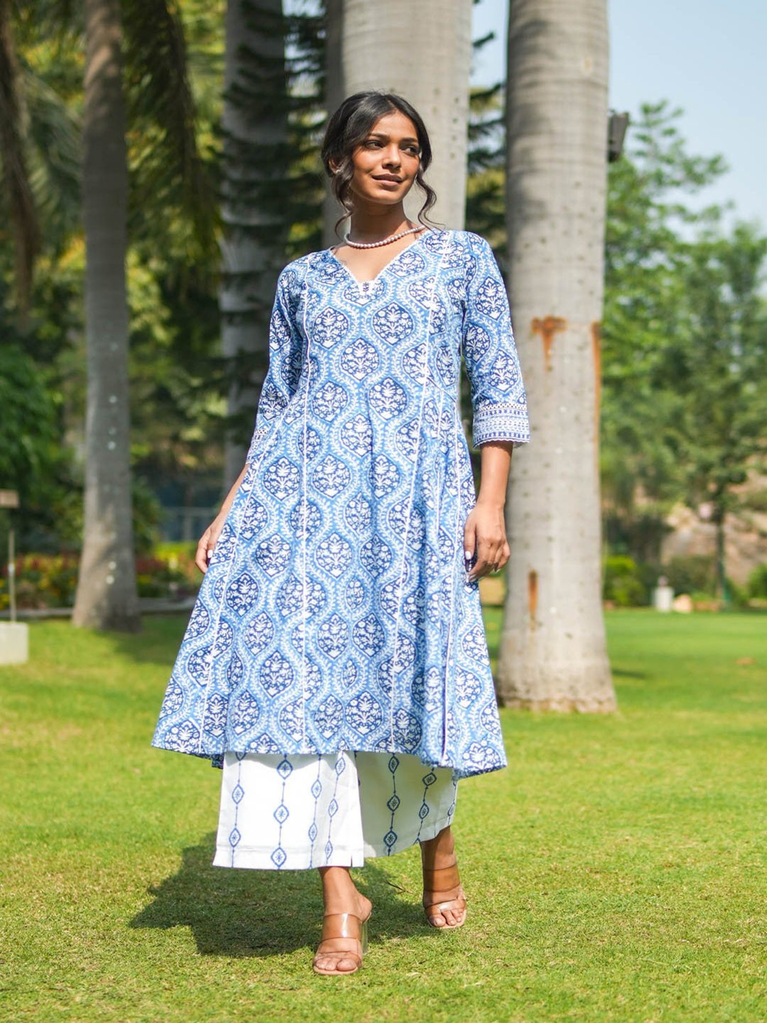 Akiso Blue Hand Block Printed Flared Kurta Set With Hand Embroidery Detail ( Set Of 2 )